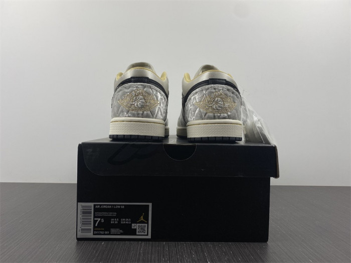 Air Jordan 1 Low Beaded Swoosh Men