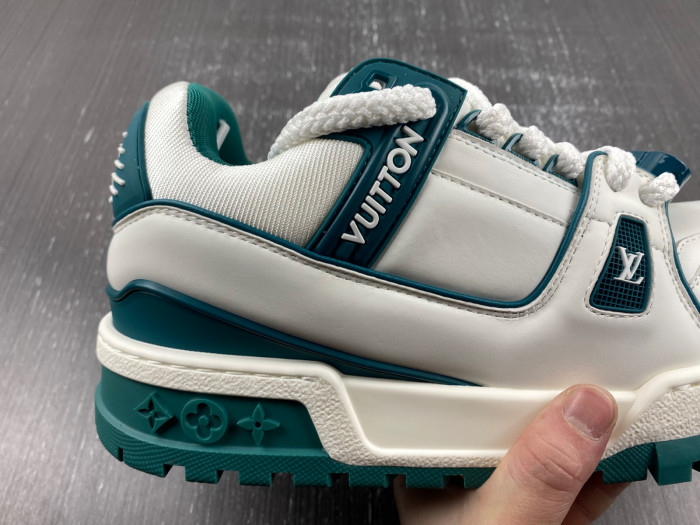 l0vt sneakers
