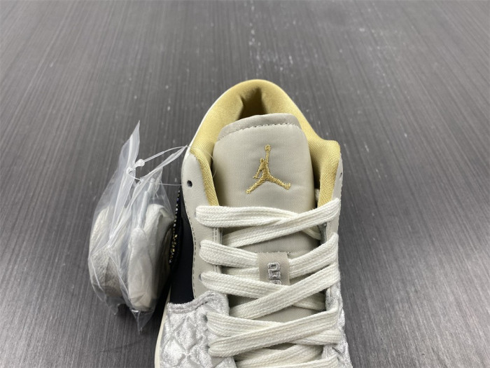 Air Jordan 1 Low Beaded Swoosh Men