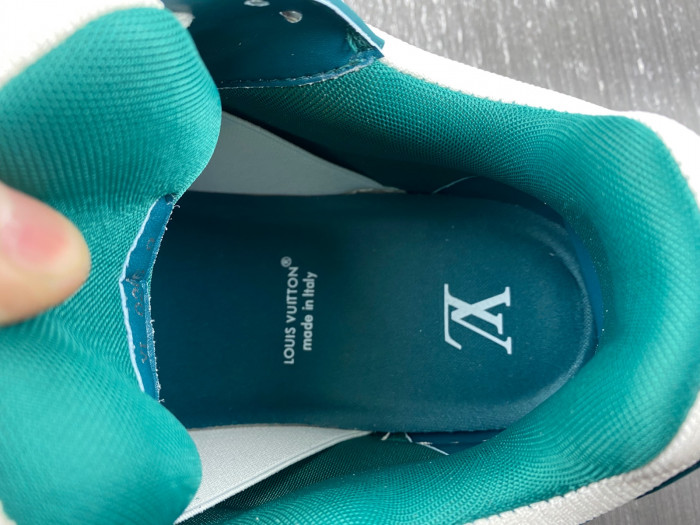 l0vt sneakers