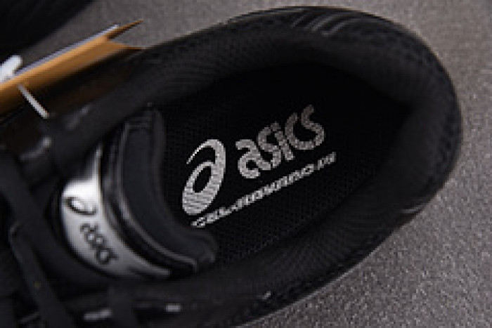 As*ic*s Sneaker 1201A019-006