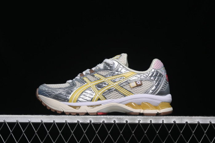 As*ic*s Gel-Nimbus 10.1 Vandy The Pink Atmos 1203A865-752