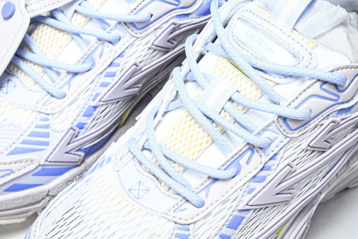 Off-White c/o Virgil Abloh