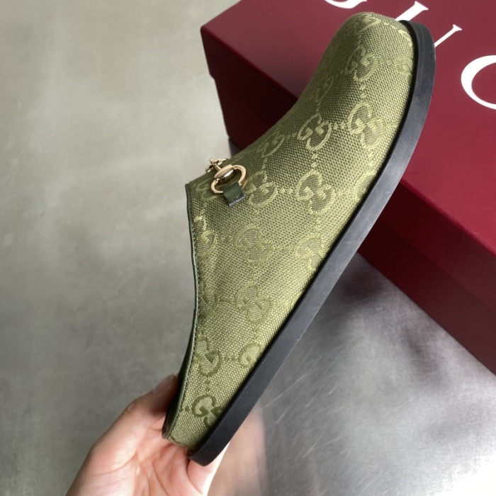 G*u*i SANDALS D06670