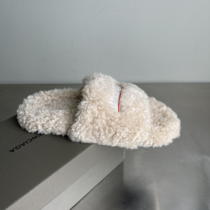 Ba*len*cia*ga Sandals W3R83 8200