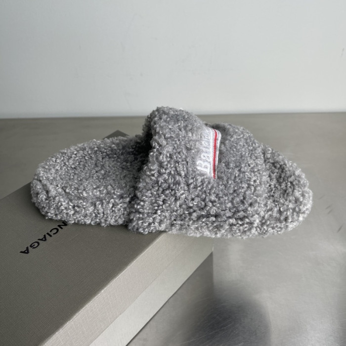 Ba*len*cia*ga Sandals W3R83 8300