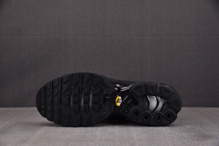 Nike Air Max Plus Triple Black Men