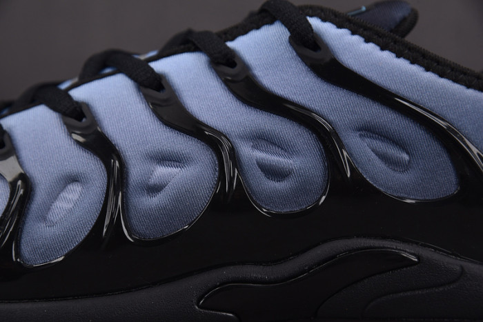 Nike Air VaporMax Plus 