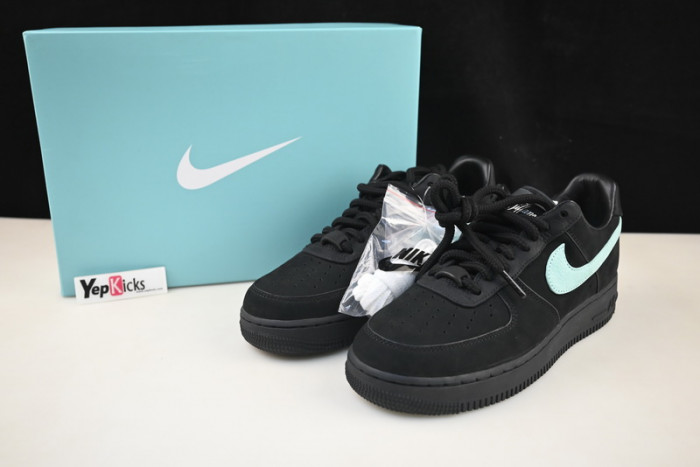 nike air force 1 low sp T*f*ny and co. dz1382-001