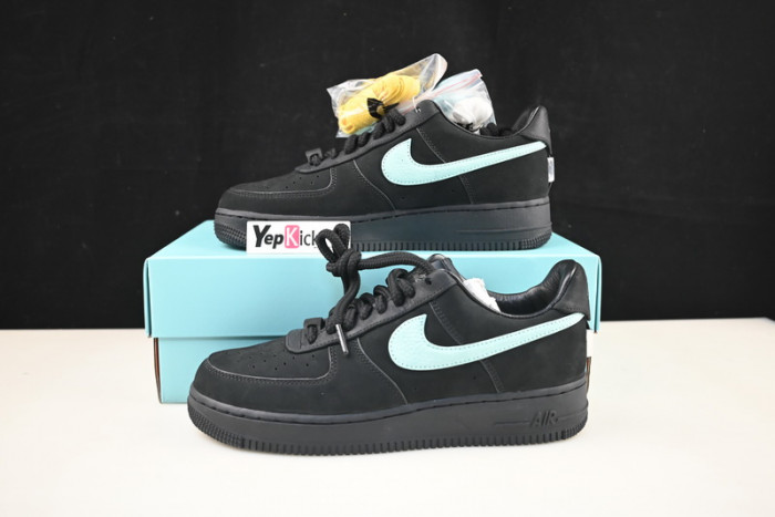 nike air force 1 low sp T*f*ny and co. dz1382-001
