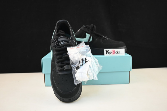 nike air force 1 low sp T*f*ny and co. dz1382-001