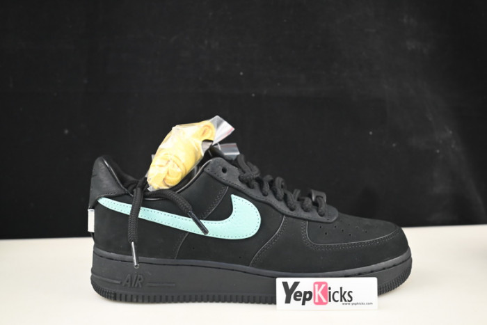 nike air force 1 low sp T*f*ny and co. dz1382-001