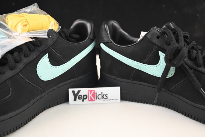 nike air force 1 low sp T*f*ny and co. dz1382-001