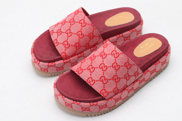 g*u*i sandals d06569