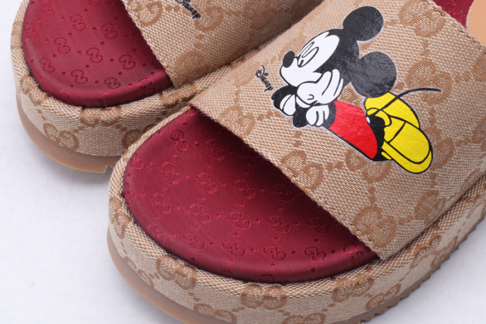 g*u*i sandals d06567