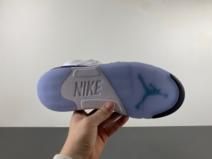 Air Jordan 5 OG “Grape” HQ7978-100