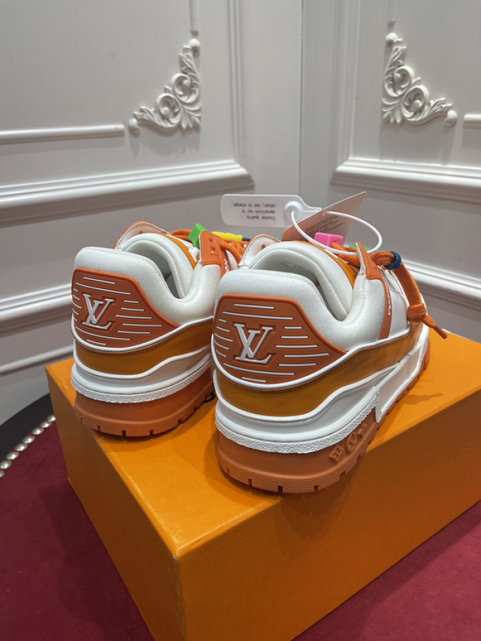 l0vt sneakers