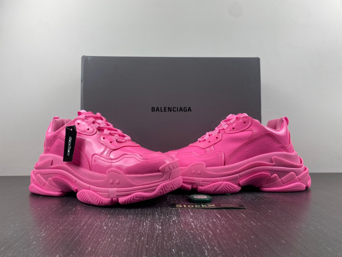 Ba*len*cia*ga triple s sneaker w2paa 5000