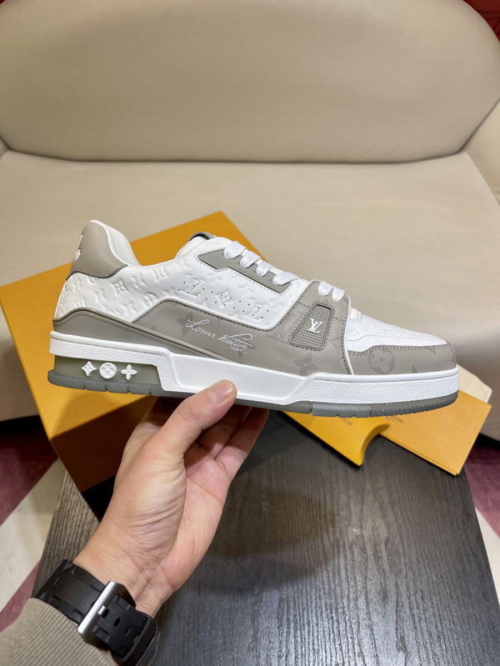 l0vt sneakers