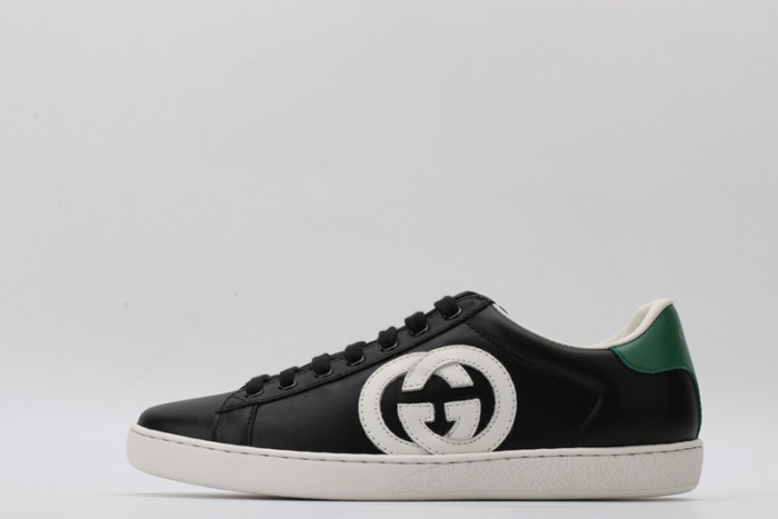 g*u*i ace embroidered low-top sneaker e2330