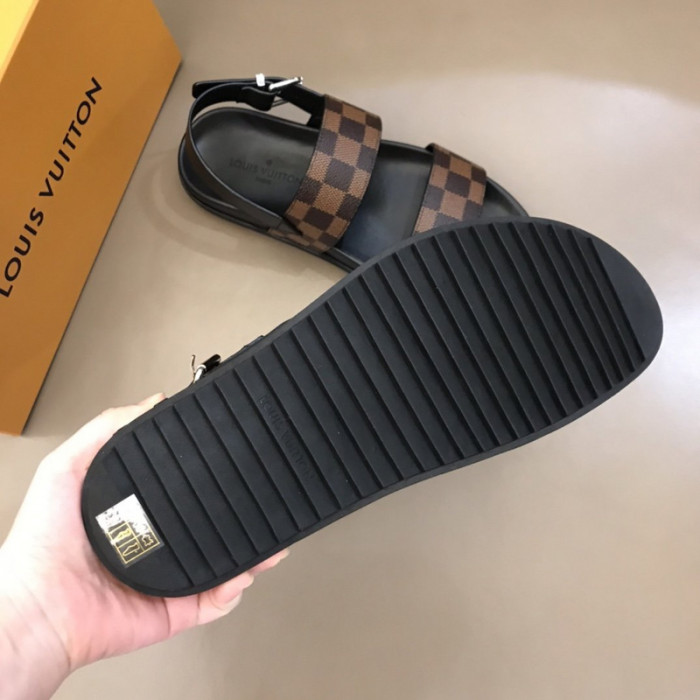 l0vt sneakers