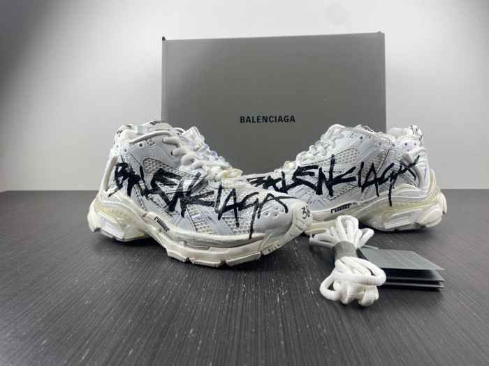 Ba*len*cia*ga runner w3rbq 9010