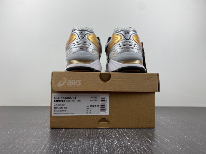 As*ic*s sneaker as05301