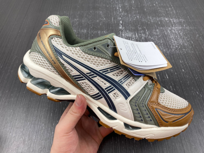As*ic*s sneaker as05304