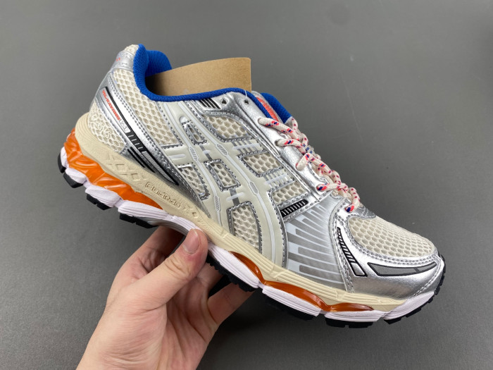 As*ic*s GEL-KAYANO 1203A555-101
