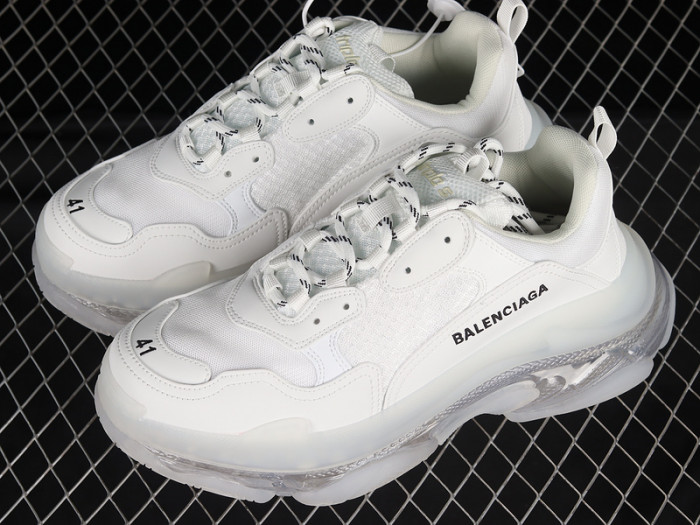 Ba*len*cia*ga triple s sneaker w2fb1 9000