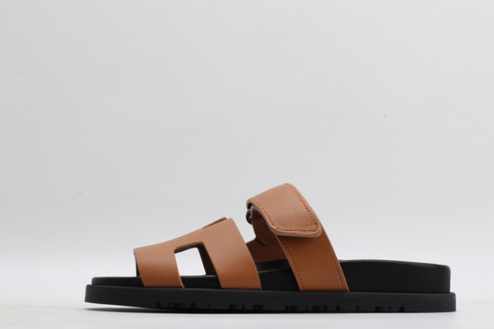 H**mes slippers h075