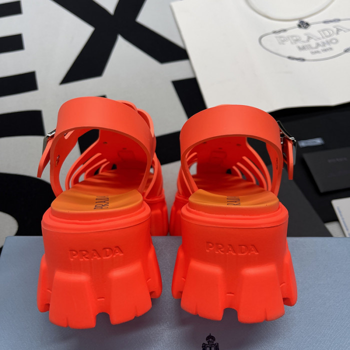 pra*a sandals p058