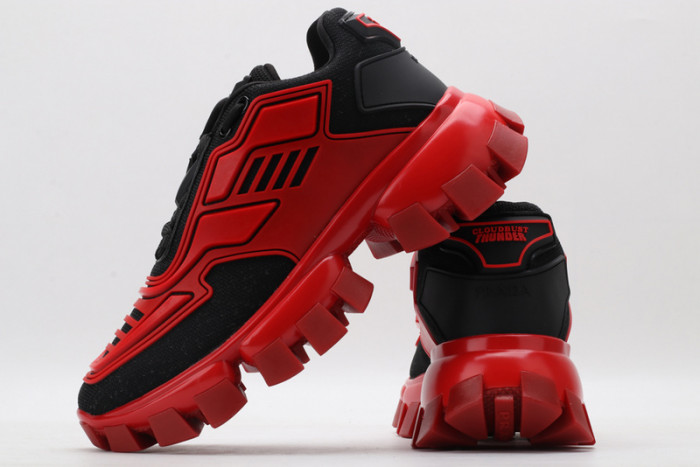 pra*a sneaker p024