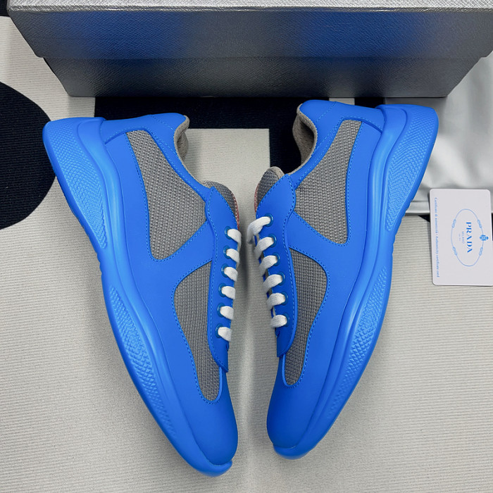 pra*a sneaker p048