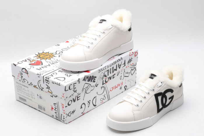 d&g sneakaer d028