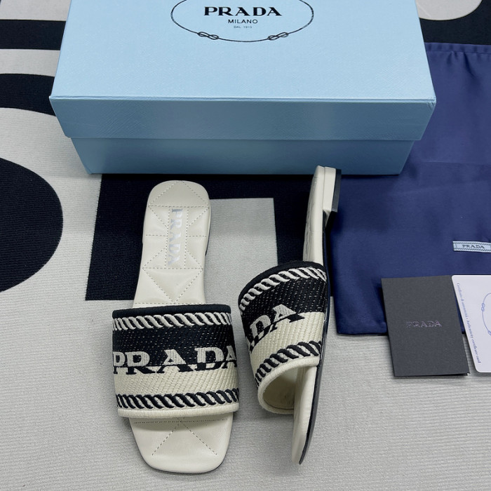 pra*a sandals p066