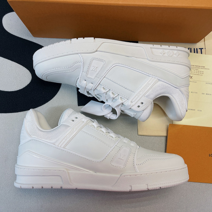 l0vt sneakers