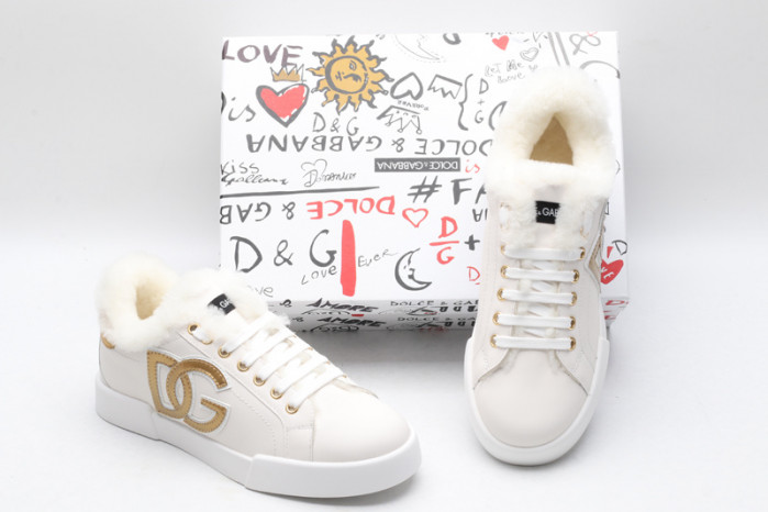 d&g sneakaer d027