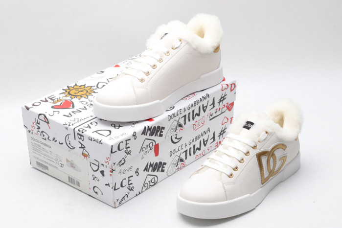 d&g sneakaer d027