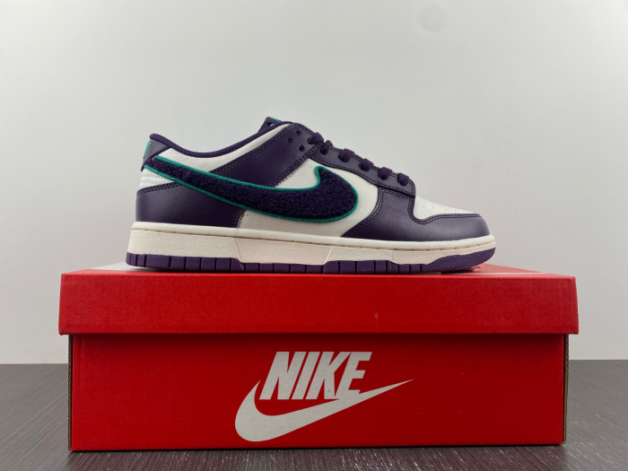 nike dunk low “chenille s*h” dq7683-100