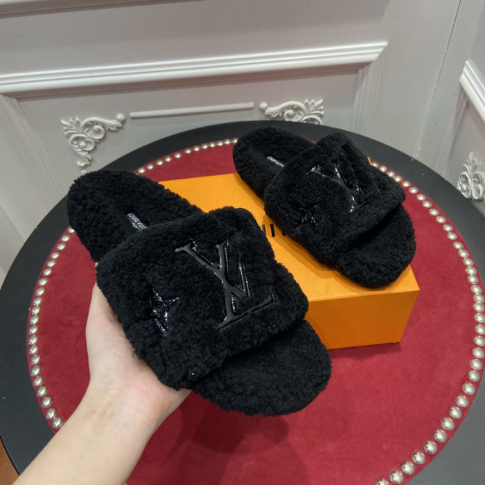 l0vt sneakers