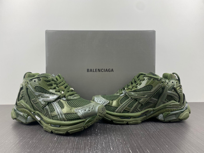Ba*len*cia*ga runner w1rn3 2025