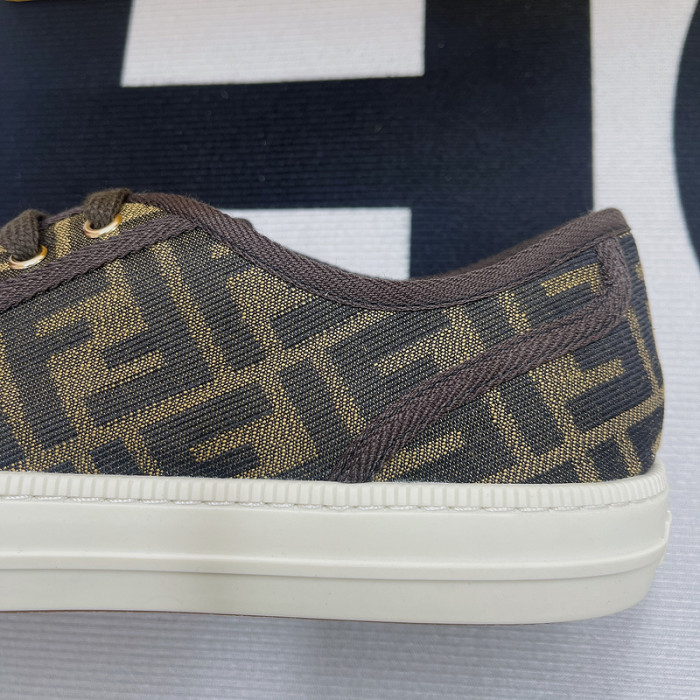 F**di sneakers f022