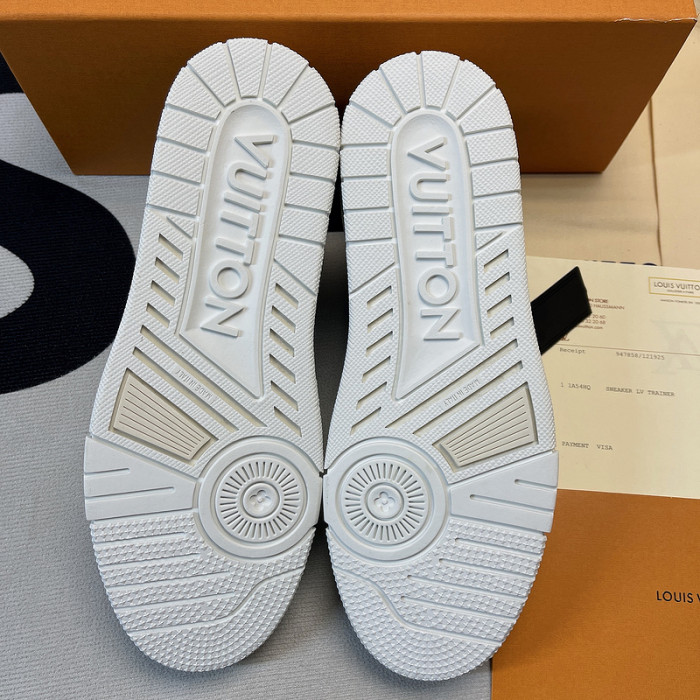 l0vt sneakers