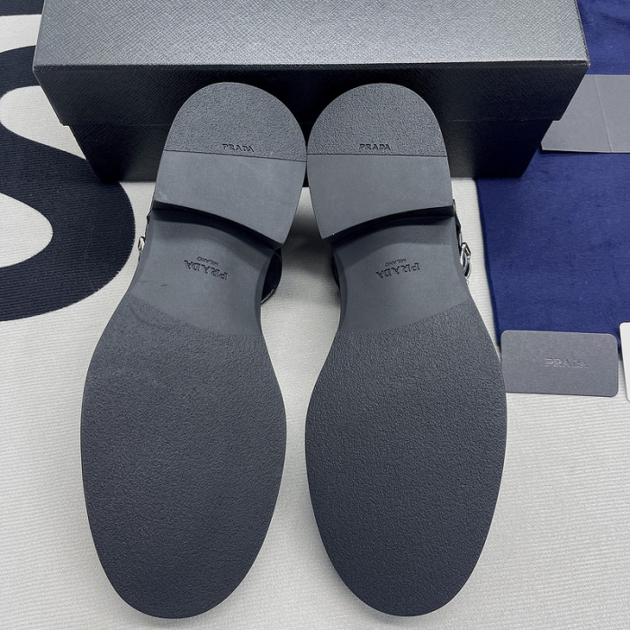 pra*a sandals p068