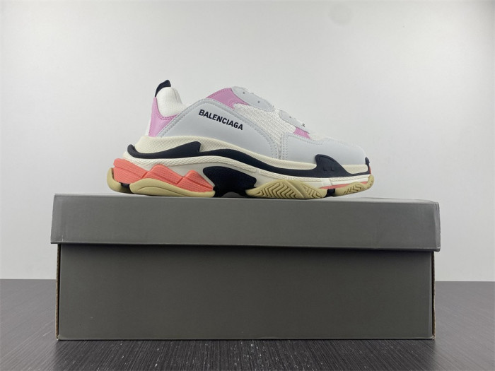 Ba*len*cia*ga triple s sneaker wo90m 5691