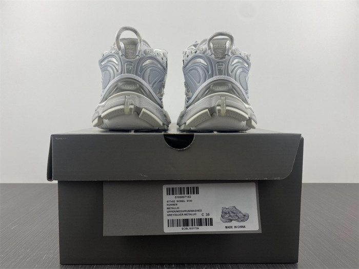 Ba*len*cia*ga runner w3rbl 8100