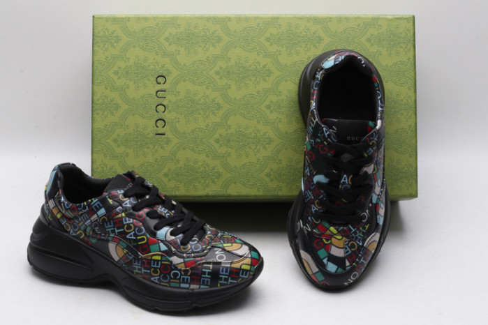 g*u*i ace embroidered low-top sneaker e2299