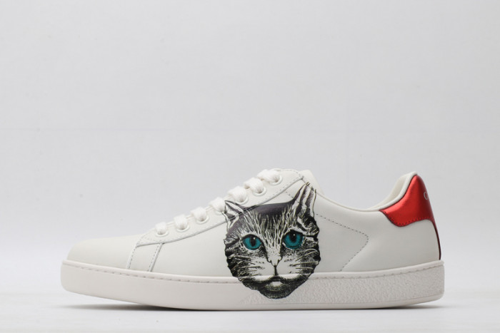 g*u*i ace embroidered low-top sneaker g104