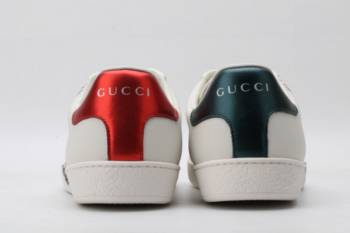 g*u*i ace embroidered low-top sneaker g104